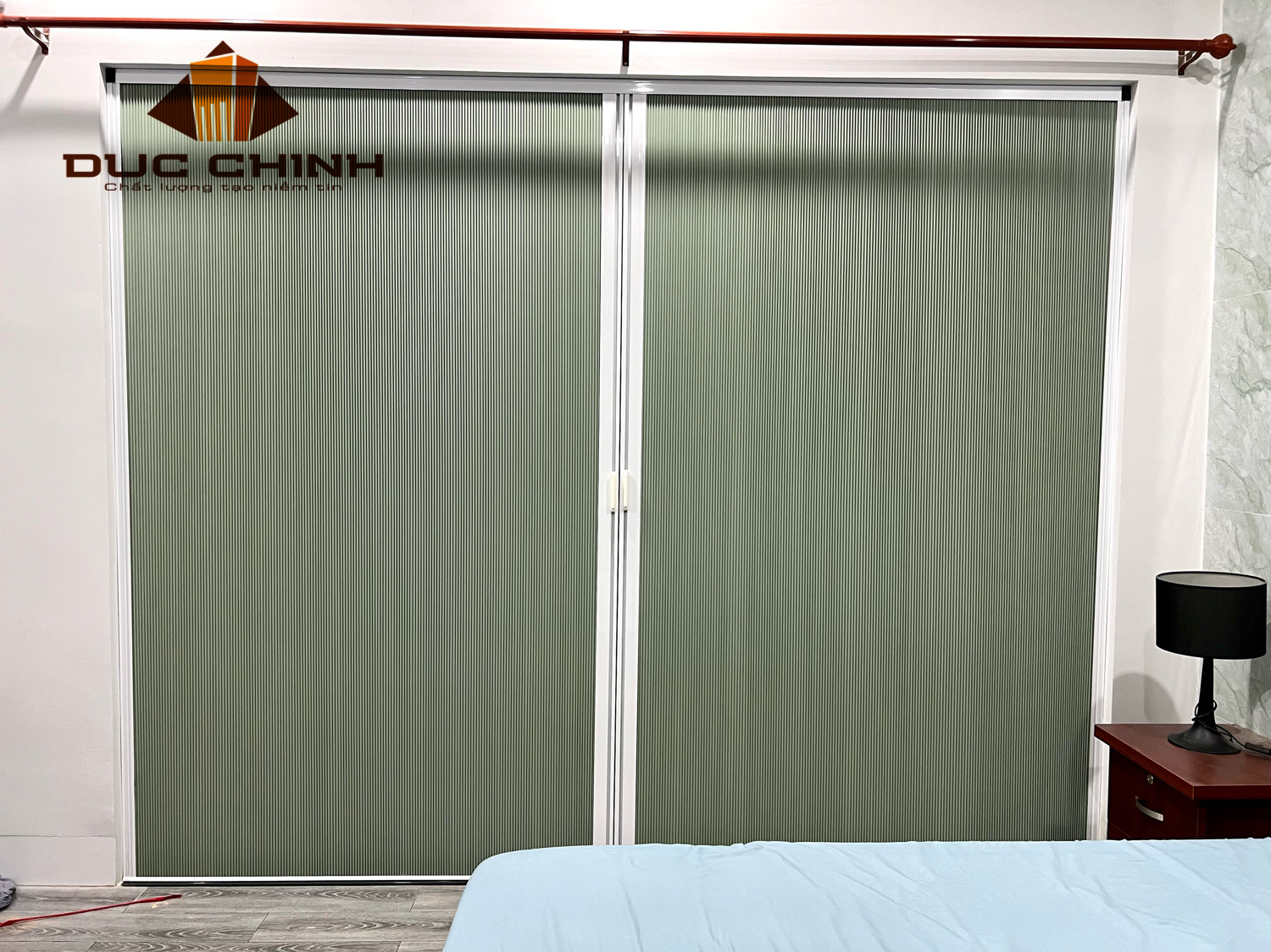 Cửa tổ ong biên hoà